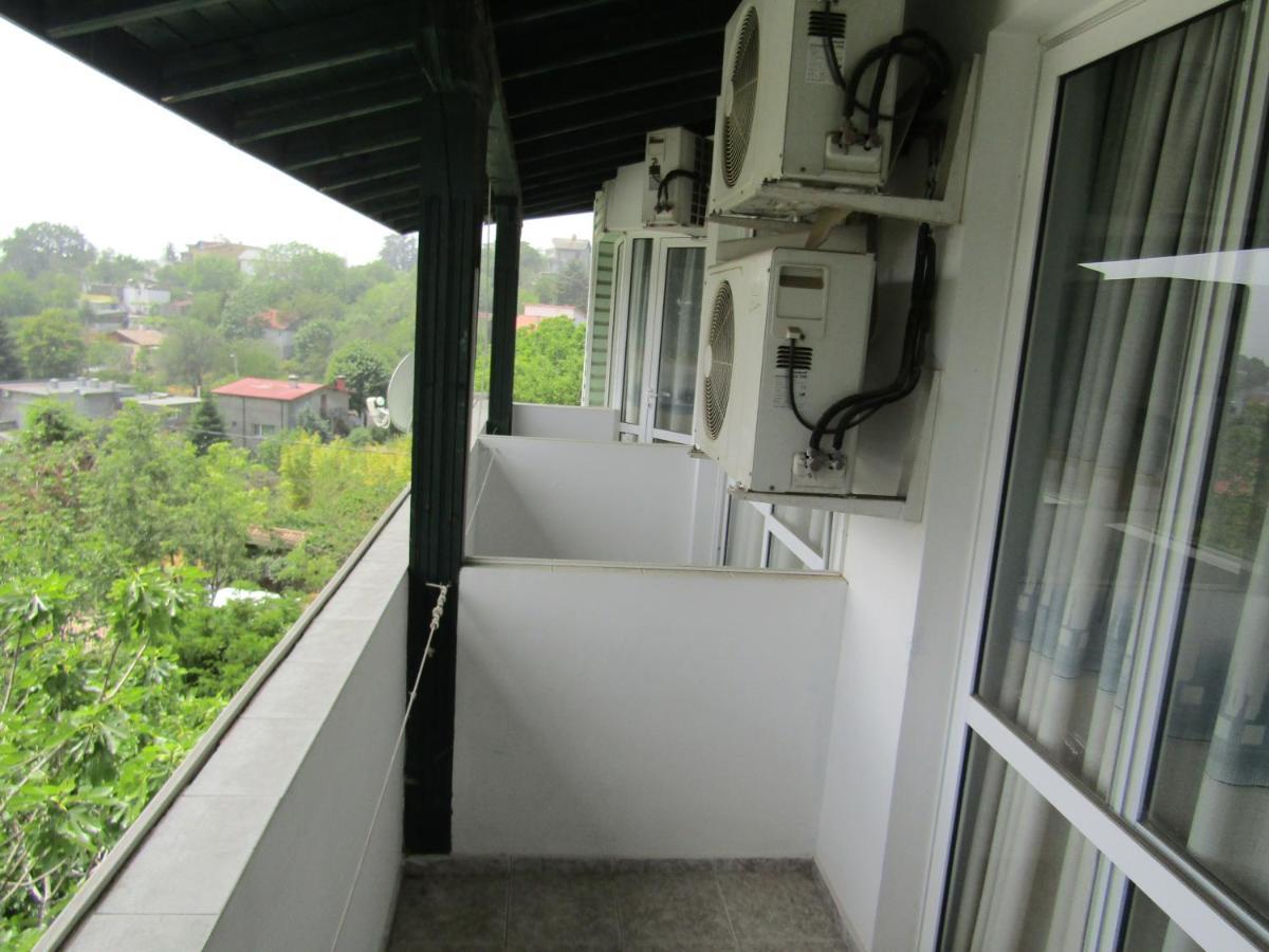 וארנה Hostel Papagal מראה חיצוני תמונה